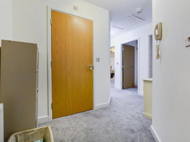 Apartment for sale in Wilderspool, Warrington
