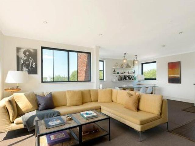 House for sale in City of London, Greater London