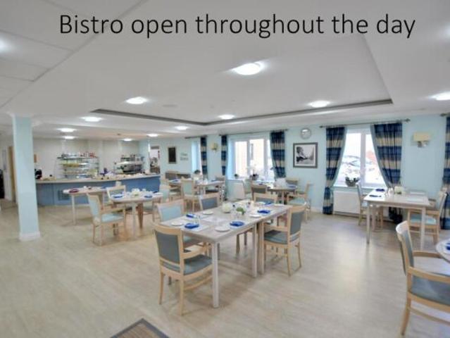 Apartment for sale in Parkstone, Poole