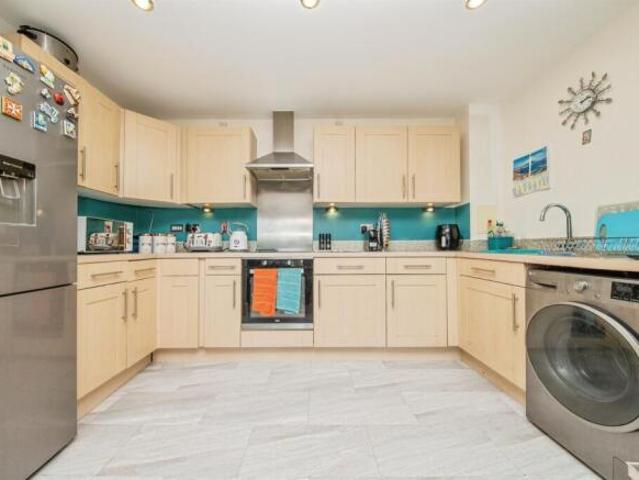 Apartment for sale in Key Street, Suffolk
