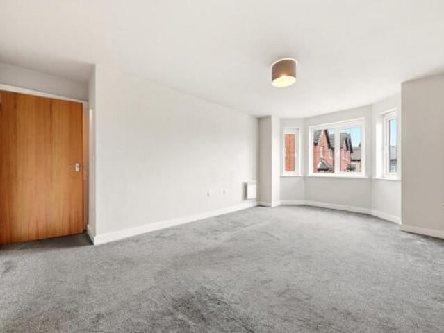 Apartment for sale in Pudsey, West Yorkshire
