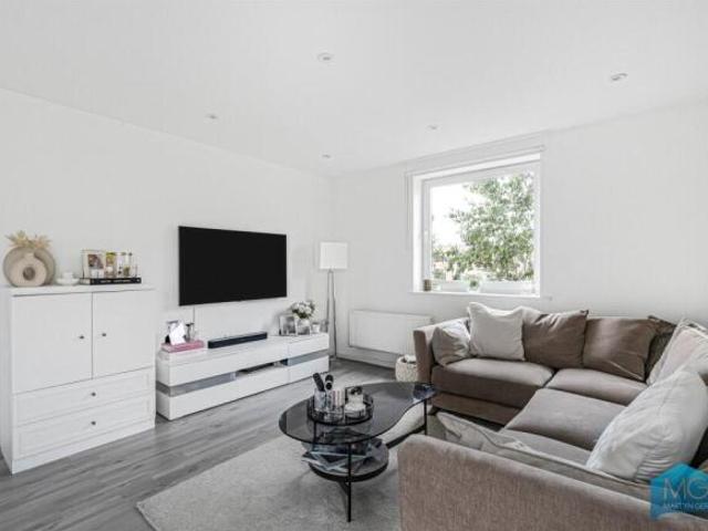 Apartment for sale in Cat Hill