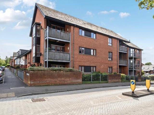 Apartment for sale in Priest Down, Hampshire
