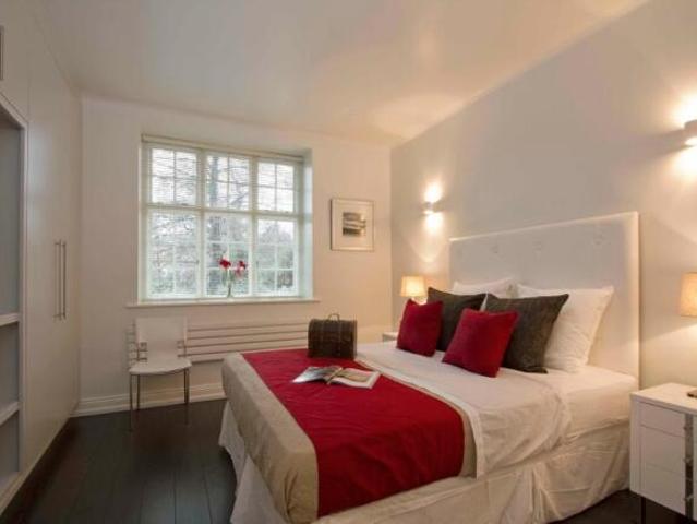 Apartment for sale in Pembroke, Wales