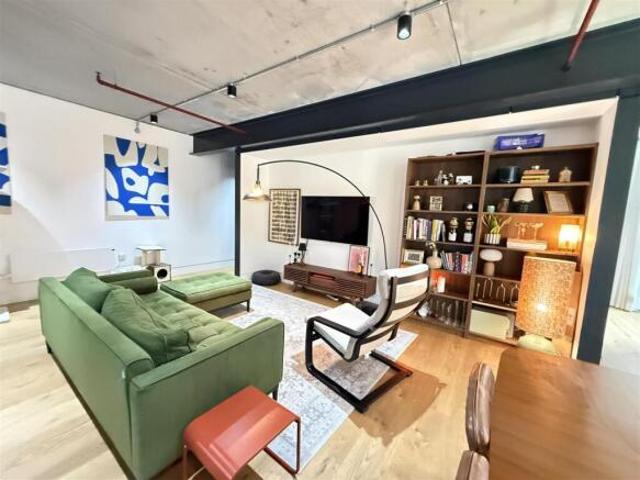 Apartment for sale in Chapeltown, West Yorkshire
