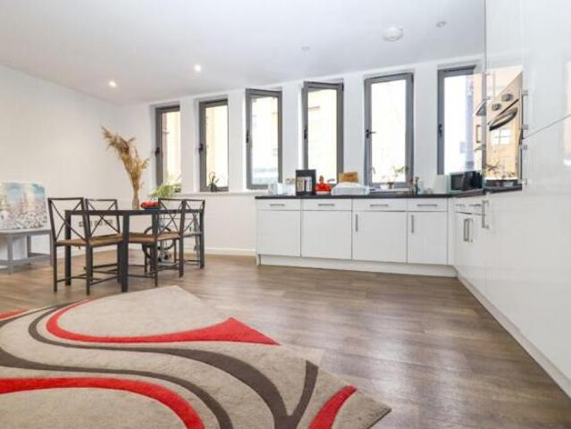 Apartment for sale in Cauldwell, Bedford