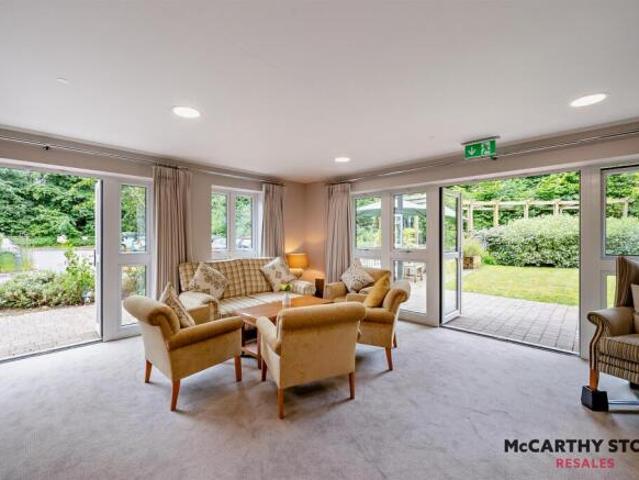 Apartment for sale in Watergate, Devon