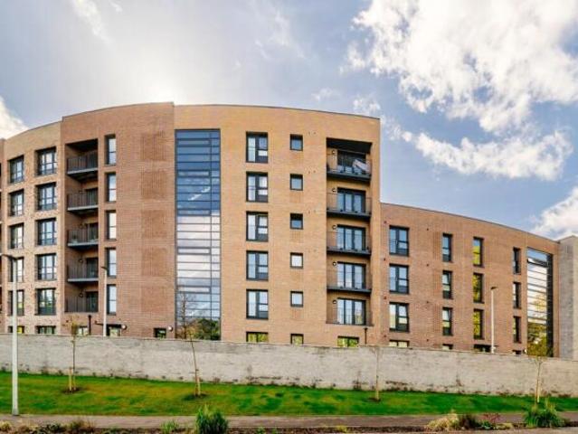 Apartment for sale in Wardle, Rochdale