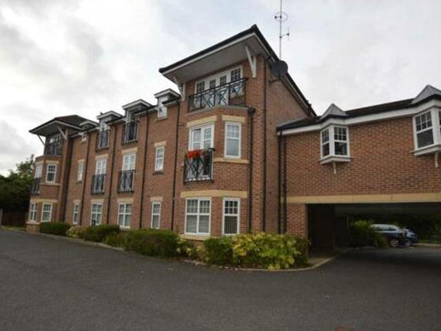 House for sale in Birkenhead, Wirral