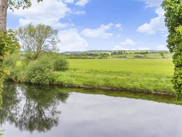 Apartment for sale in West Yorkshire