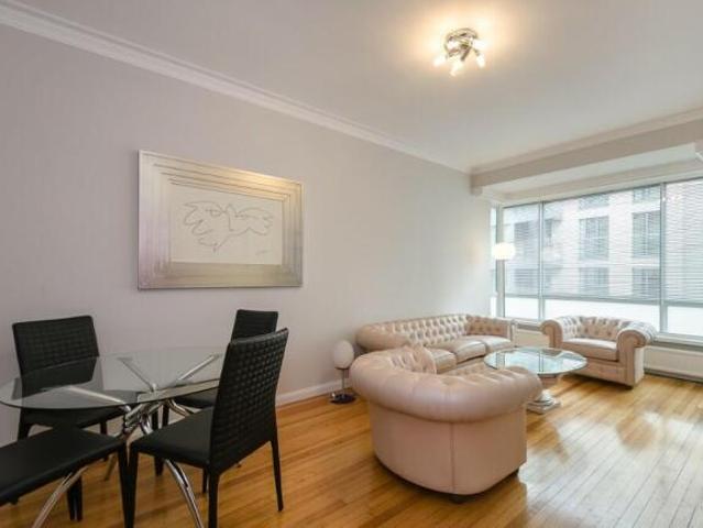 Apartment for sale in Bayswater, Greater London