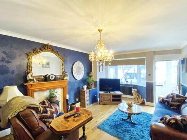 House for sale in Spring Vale, Hampshire