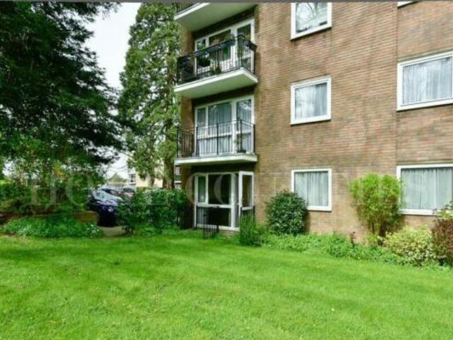 House for sale in Potters Bar, Hertfordshire