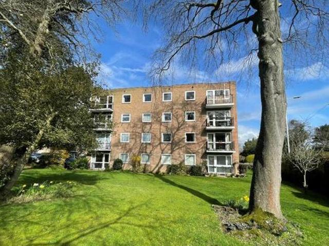 House for sale in Potters Bar, Hertfordshire