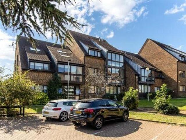 House for sale in Potters Bar, Isle Of Man