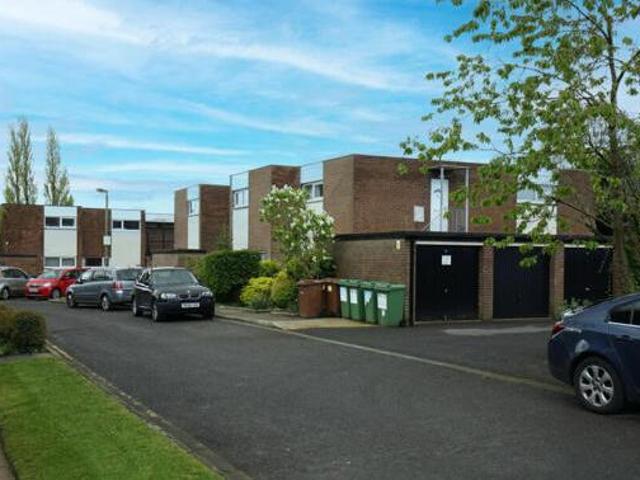 House for sale in Higher Bartle, Lancashire