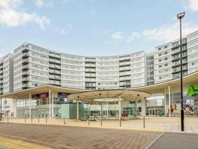 House for sale in Greater London