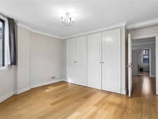 Apartment for sale in Cat Hill