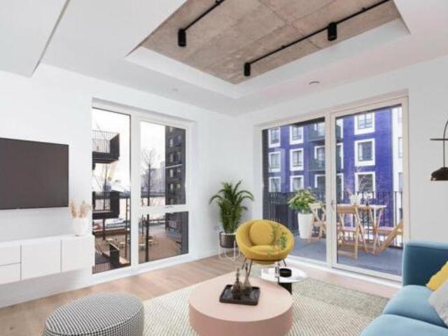 House for sale in Lyons, Greater London