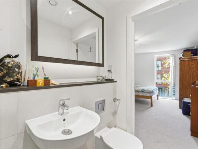Apartment for sale in East Bank, Norfolk