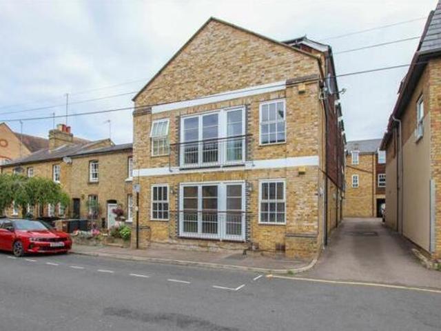 House for sale in Hertford, Colliers End