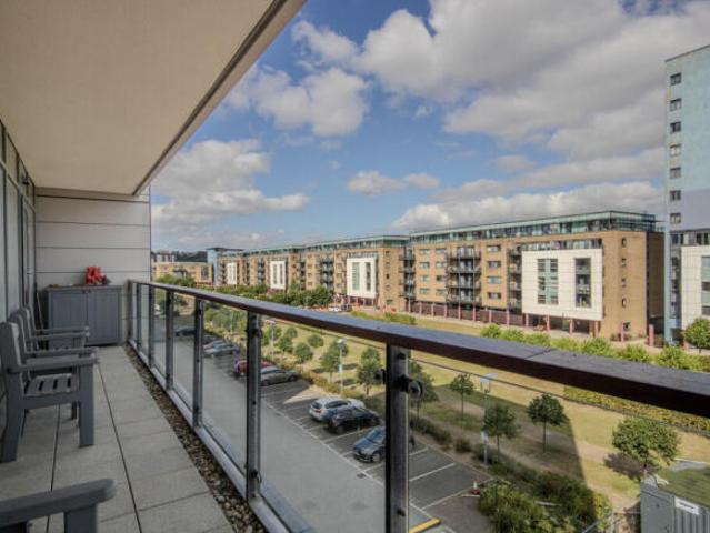 Apartment for sale in Cardiff International Sports Village, Cardiff