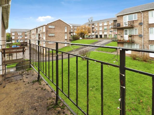 Apartment for sale in Falcon Lodge, Wales
