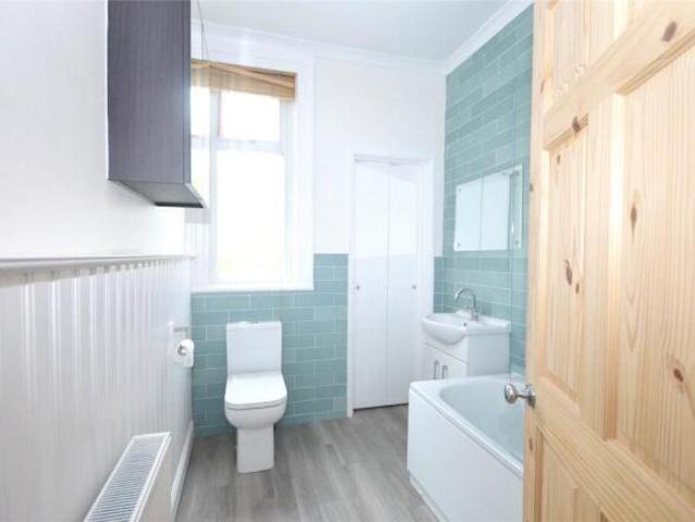 Apartment for sale in Beckenham, Greater London