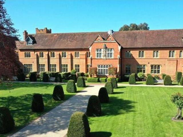House for sale in Reading
