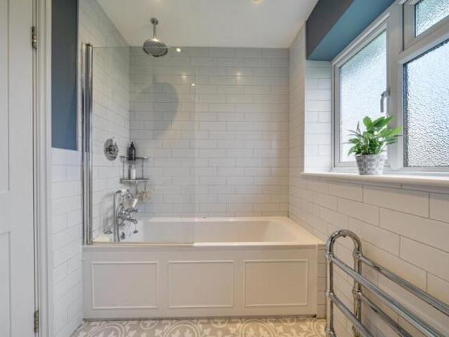 Apartment for sale in Beckenham, Greater London