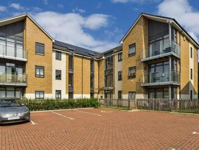 House for sale in Red Hill, Surrey