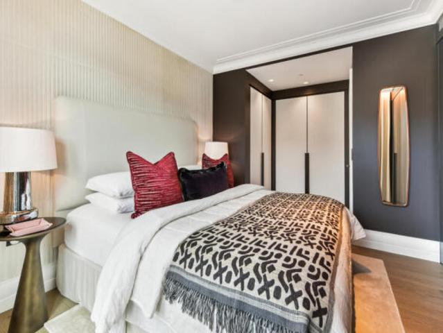 Apartment for sale in Cat Hill