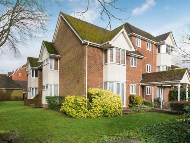 Apartment for sale in St. Dunstan's, The Bridge