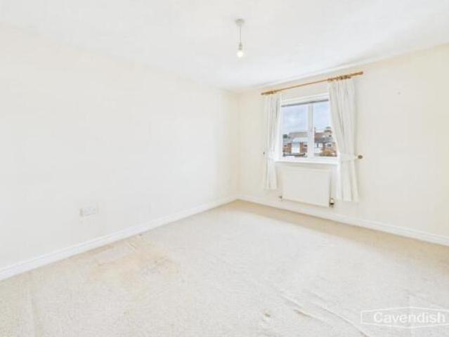 Apartment for sale in Saltney, Wales