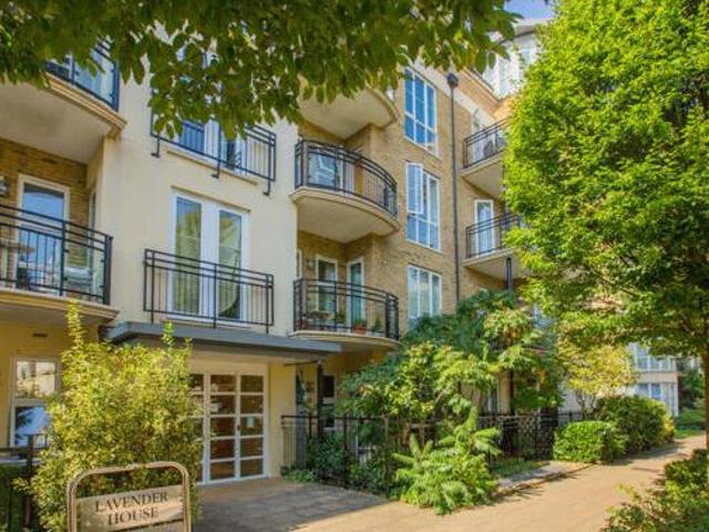 House for sale in Deepcut, Surrey