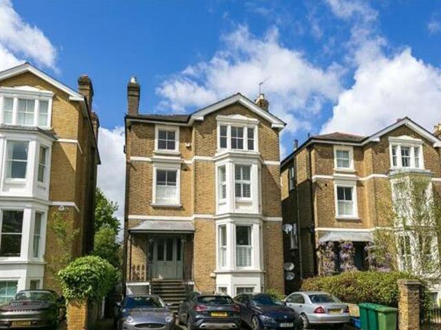 House for sale in Deepcut, Surrey