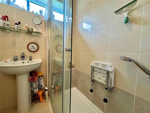 Apartment for sale in Ashurst Bridge, Hampshire