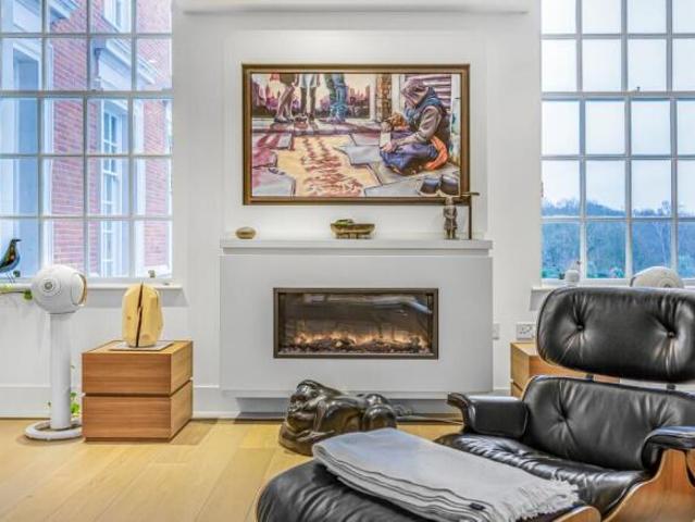 Apartment for sale in Richmond Hill, West Yorkshire