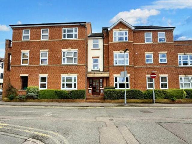 House for sale in Batchworth