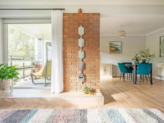 Apartment for sale in Solihull, West Midlands