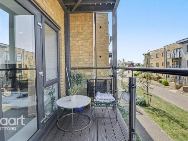 Apartment for sale in Monks Orchard, Kent