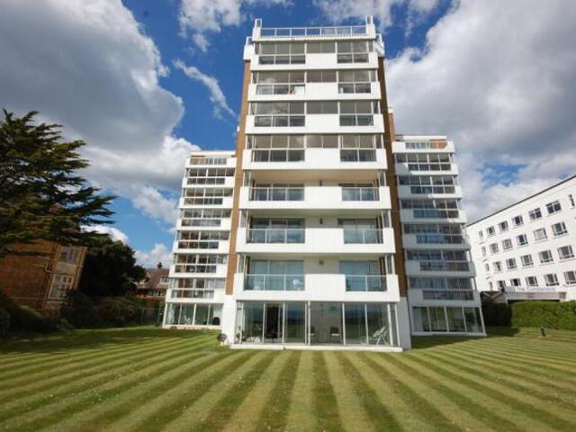 Apartment for sale in Bournemouth