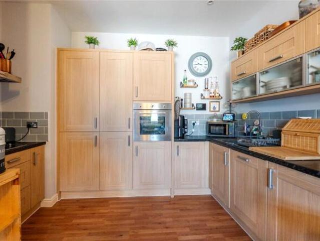 Apartment for sale in Bletchley, Buckinghamshire