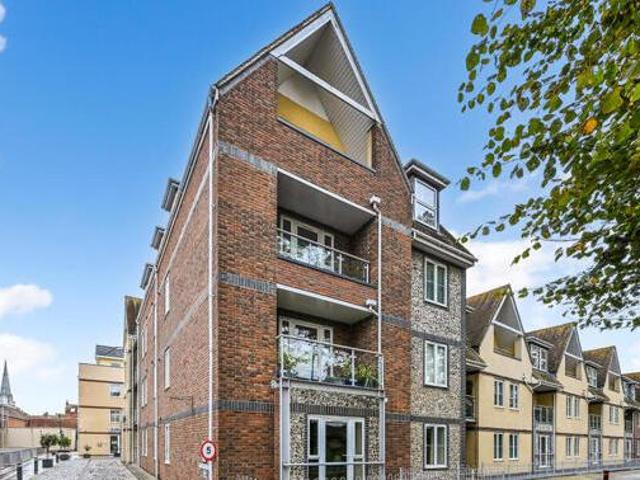 House for sale in Chichester, Littlecote