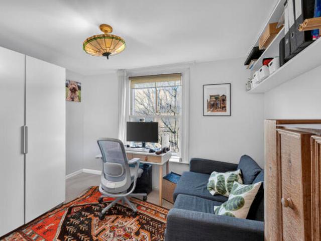 Apartment for sale in Cat Hill