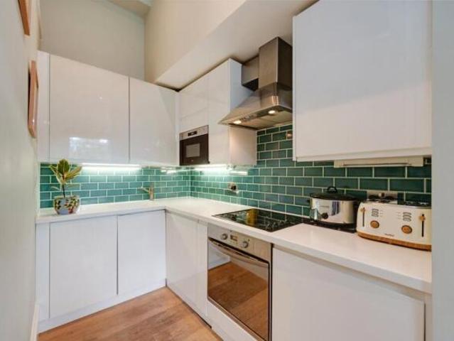 Apartment for sale in Hampstead, Greater London