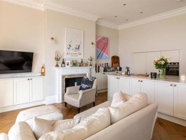 Apartment for sale in Kemptown, Brighton & Hove