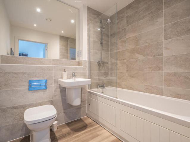 Apartment for sale in Bourne Vale, Kent