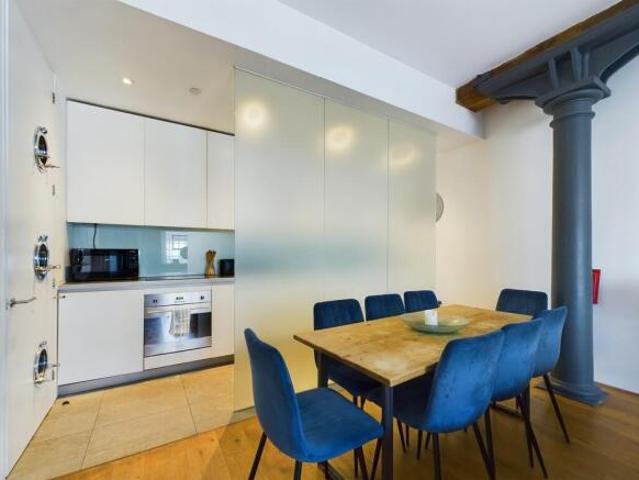 Apartment for sale in Stonehouse, Scotland