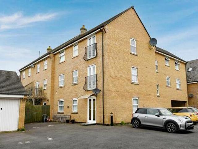 House for sale in Newton, New Bilton